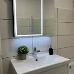 Апартаменти Family With Parking *