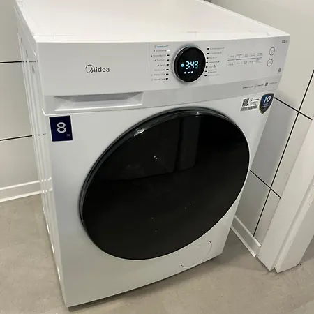 Daire Family Apartment With Parking Graz