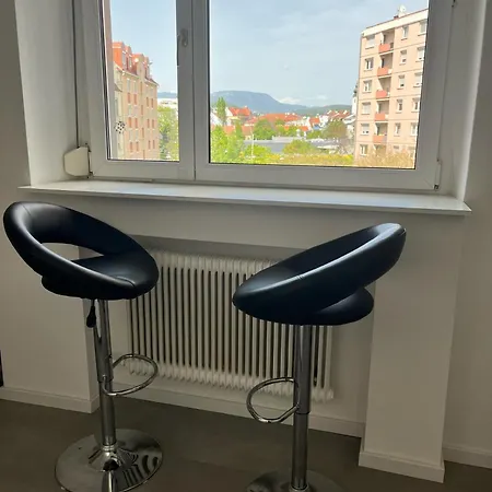 Daire Family Apartment With Parking Graz