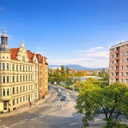 Family Apartment-free Parking Štýrský Hradec